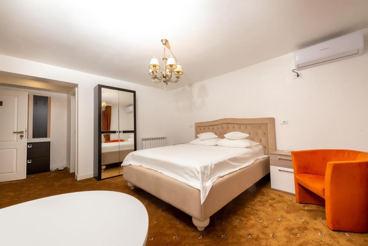 Casa Budulan Drobeta Turnu Severin Extérieur photo